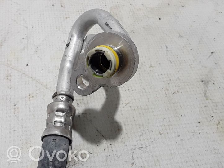 Volvo S60 Ilmastointilaitteen putki (A/C) 31497391