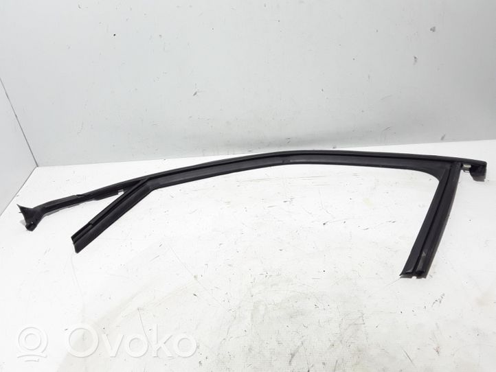 Peugeot 2008 II Rubber seal front door (on door) 9826323180