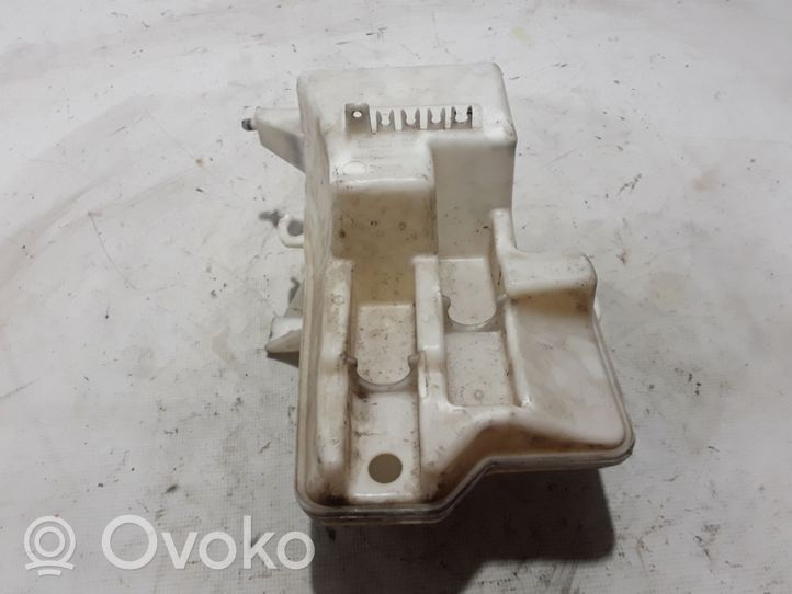 Volvo V40 Serbatoio/vaschetta liquido lavavetri parabrezza 32237454