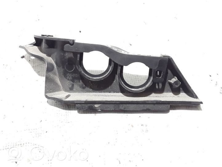 BMW 5 GT F07 Altra parte del vano motore 7555161