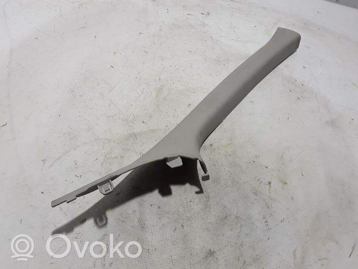 Opel Vivaro Other sill/pillar trim element 769110523R