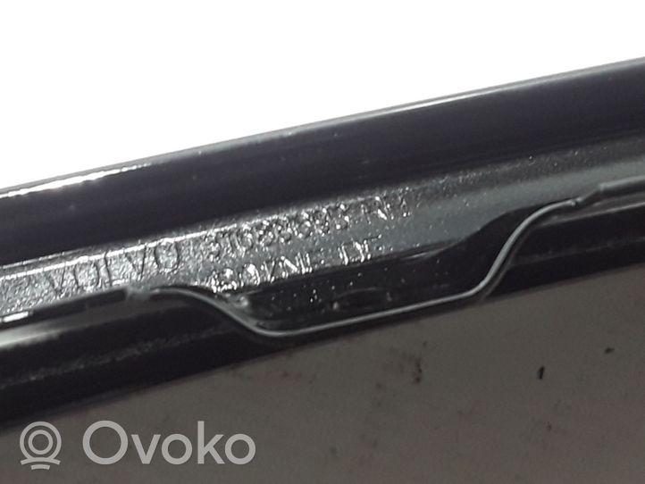 Volvo XC90 Rivestimento modanatura del vetro della portiera anteriore 31688693