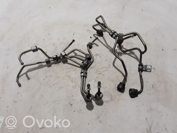 Volvo XC60 Fuel injector supply line/pipe 31336626