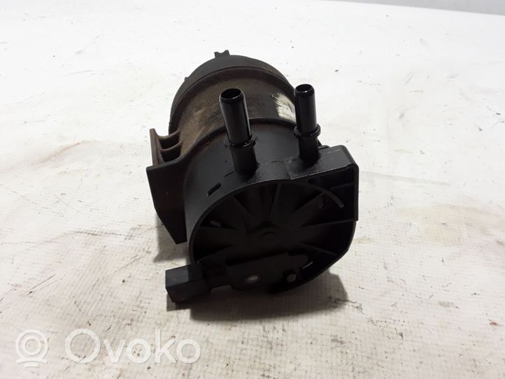 Volvo XC60 Boîtier de filtre à carburant 13015944