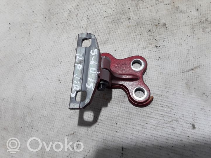 Volvo S60 Front door upper hinge 31218520