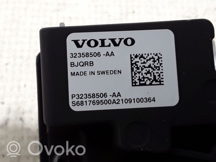 Volvo XC60 Kamera szyby przedniej / czołowej 32358506