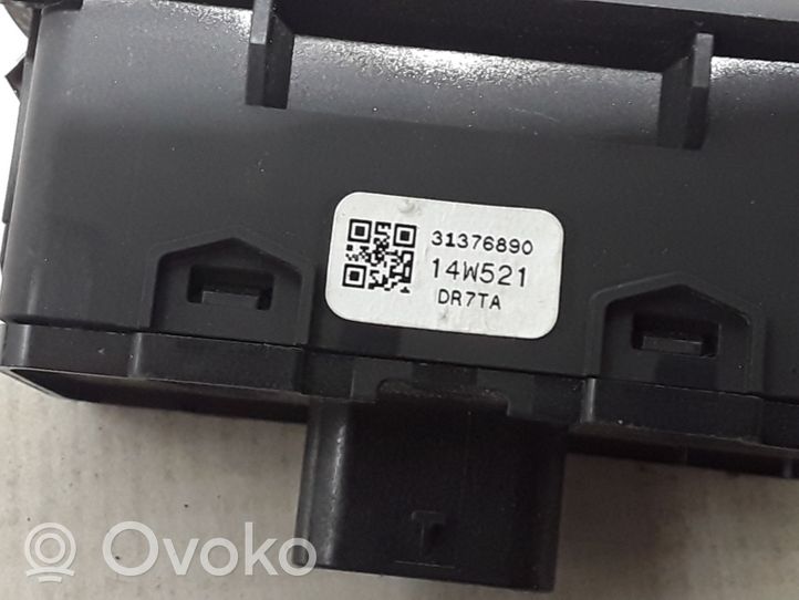 Volvo XC90 Przycisk otwierania klapy bagażnika 31376890