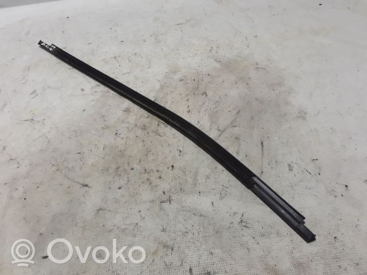 Seat Ibiza V (KJ) Takaoven lista (muoto) 6F0839477G