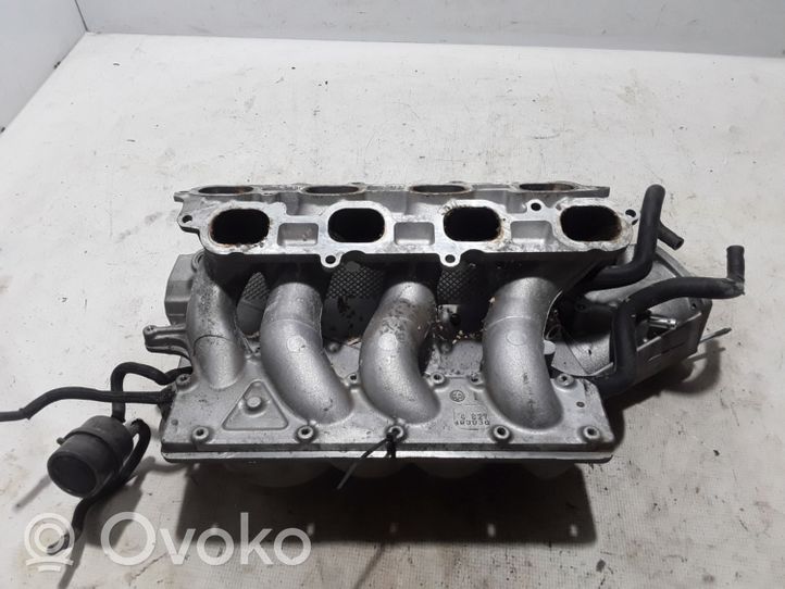 Volvo XC90 Intake manifold 30720326