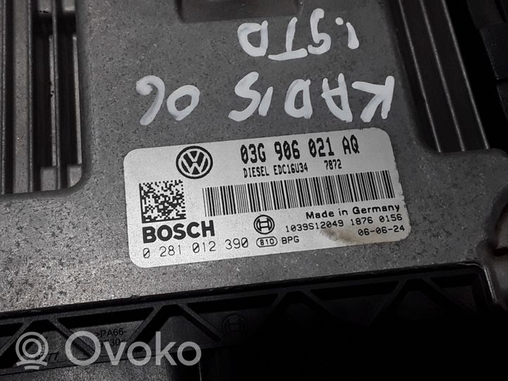 Volkswagen Caddy Variklio valdymo blokas 03G906021AQ