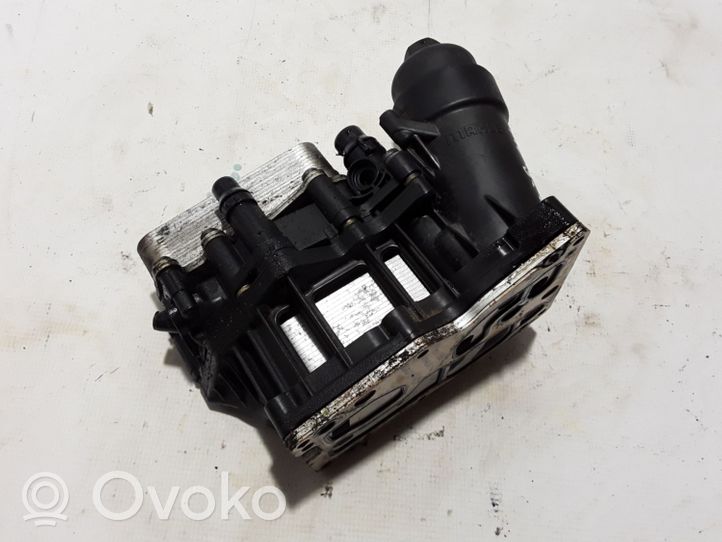 BMW 5 F10 F11 Supporto di montaggio del filtro dell’olio 8507697