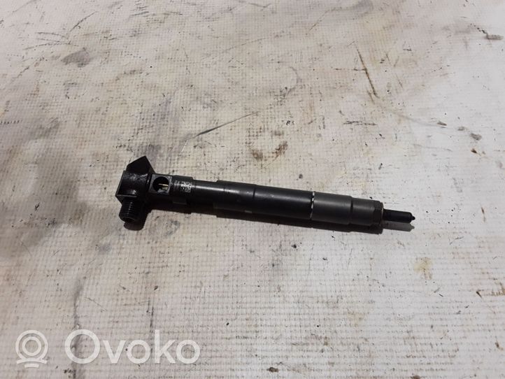 Mercedes-Benz Sprinter W907 W910 Fuel injector A6510703087