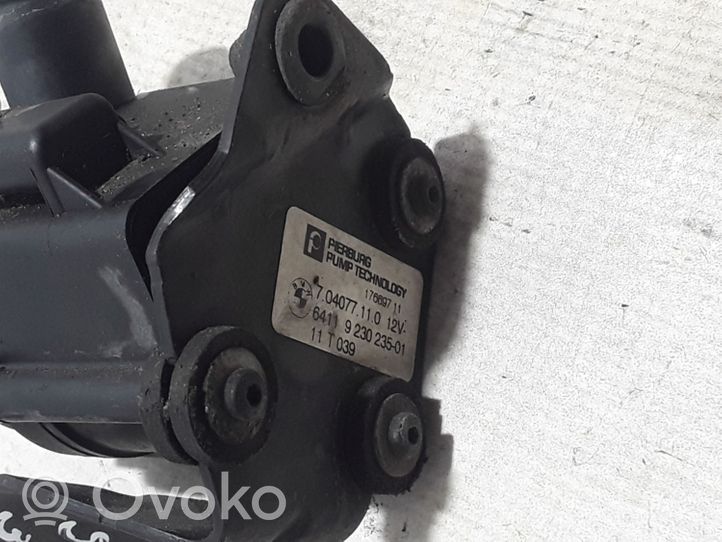 BMW 5 GT F07 Pompe à eau de liquide de refroidissement 9230235