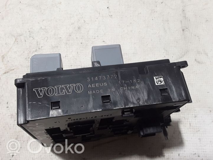 Volvo S90, V90 Sulakemoduuli 31473772