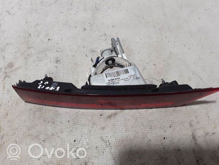 Volvo S90, V90 Takaluukun takavalot 31656780