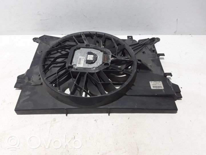 Volvo XC70 Radiator cooling fan shroud 8616762