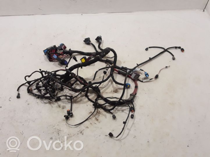 Renault Trafic III (X82) Engine installation wiring loom 240118705R