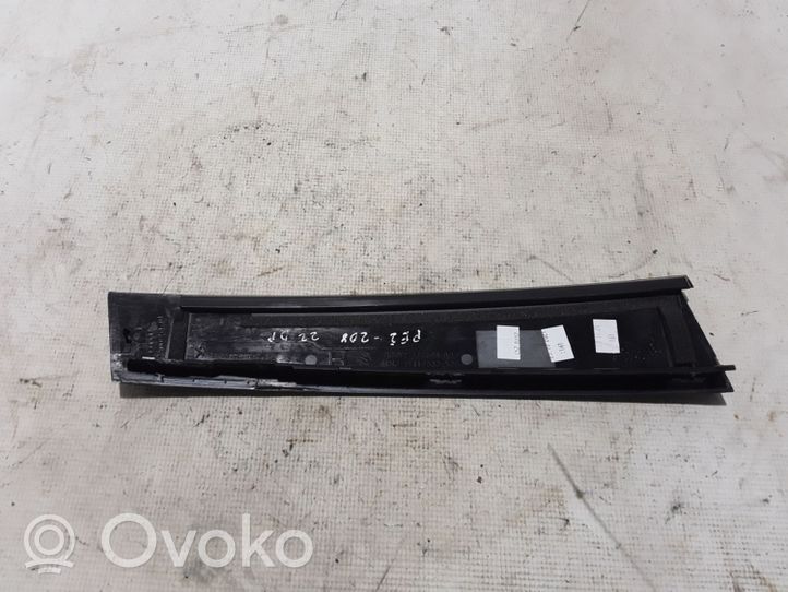 Peugeot 208 Front door glass trim molding 9824676080