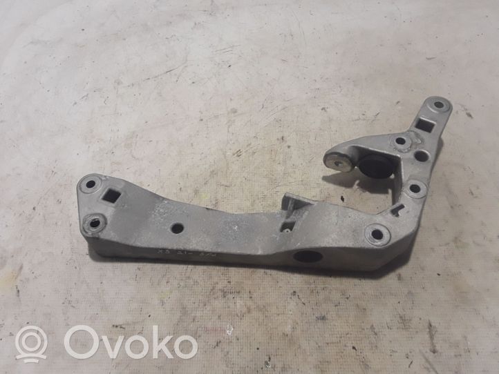 BMW X3 G01 Gearbox mounting bracket 9485312