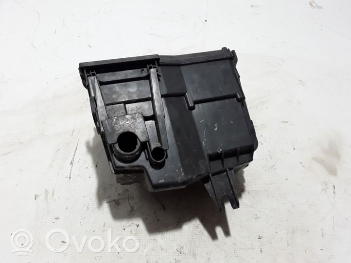 Renault Trafic III (X82) Fuse box set 243503708R