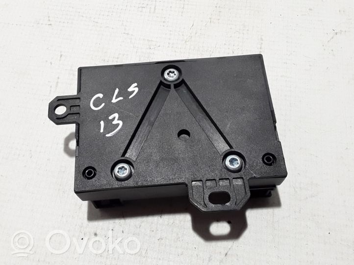 Mercedes-Benz CLS C218 X218 Fuel injection pump control unit/module A0009003101