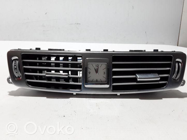 Mercedes-Benz CLS C218 X218 Griglia di ventilazione centrale cruscotto A2188300754