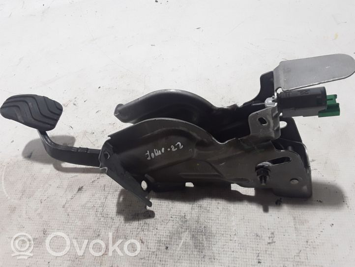 Dacia Jogger Pédale de frein 465016808R