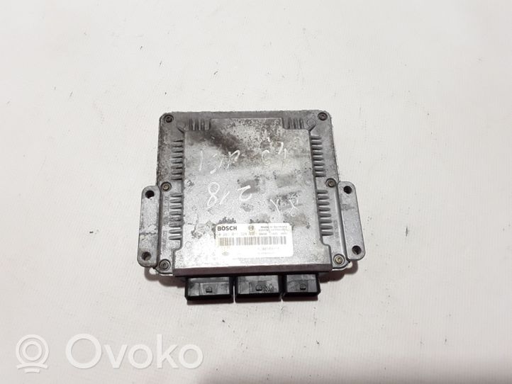 Renault Scenic I Sterownik / Moduł ECU 8200309316