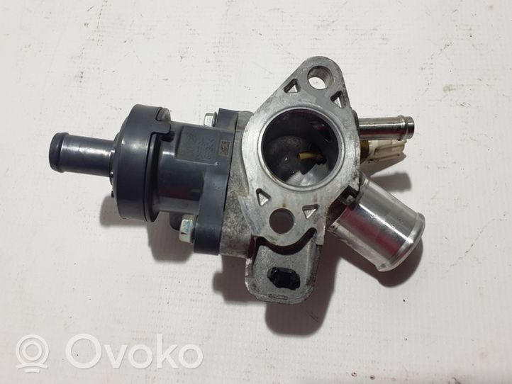 Toyota C-HR Pompe à eau de liquide de refroidissement 1667137010