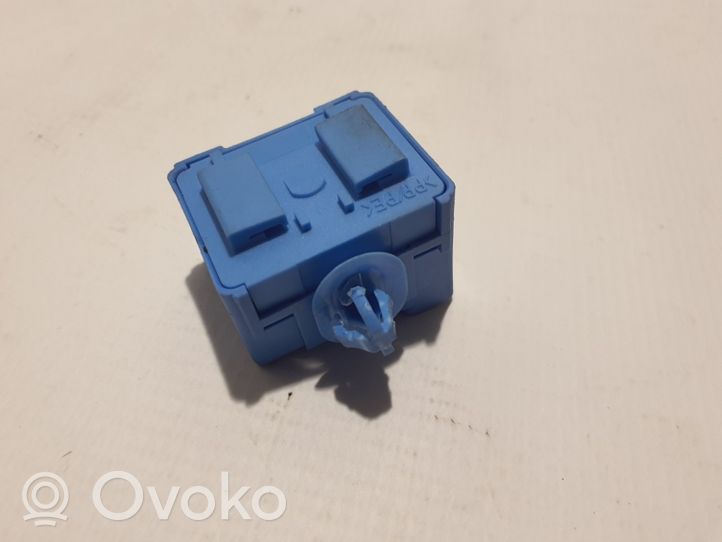 Toyota C-HR Sensor 8665250010