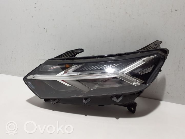 Dacia Jogger Headlight/headlamp 260605914R