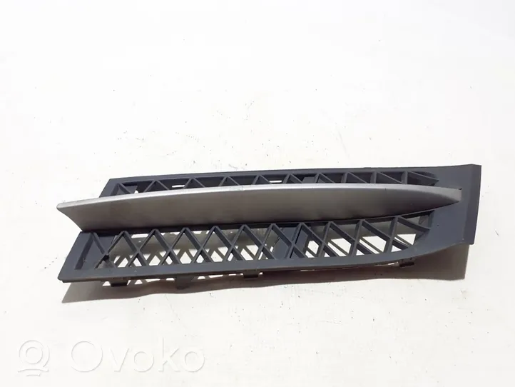 BMW 5 GT F07 Grille inférieure de pare-chocs avant 7200733