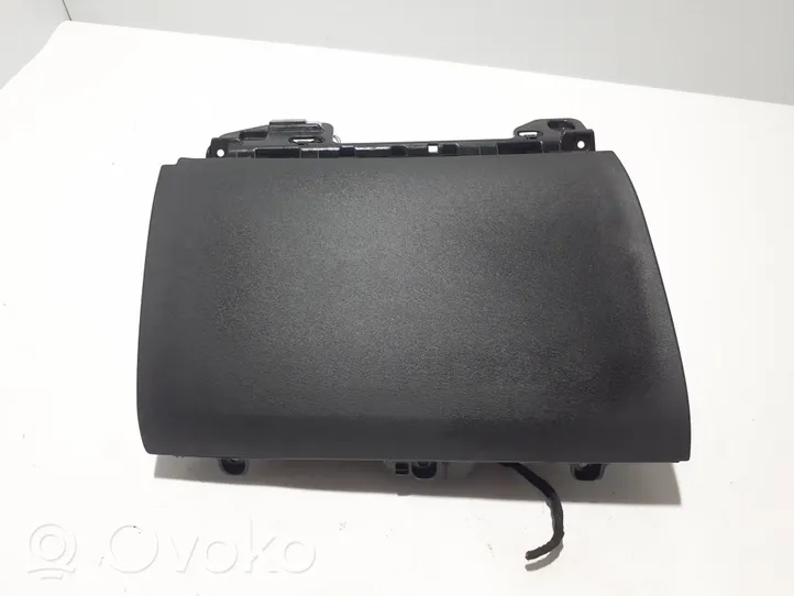 Volvo XC90 Glove box 31477154