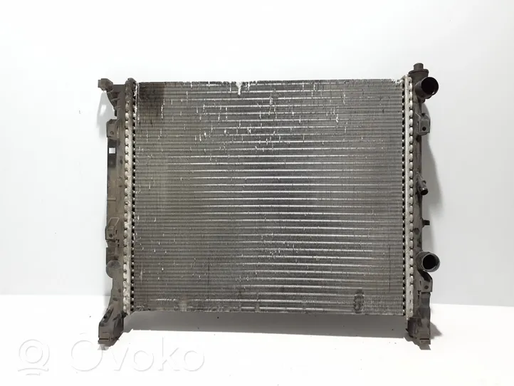 Renault Kangoo II Radiateur de refroidissement 8200455801