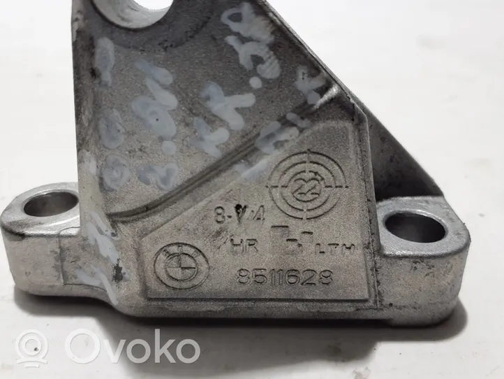 BMW 5 G30 G31 Supporto della pompa del carburante 8511628