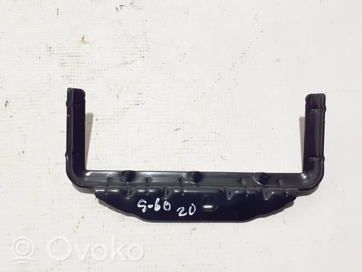 Volvo S60 Support batterie 31479349