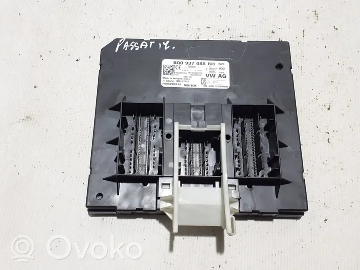 Volkswagen PASSAT B8 Other control units/modules 5Q0937086BH