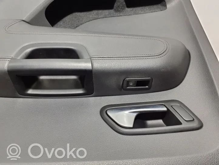 Volkswagen Amarok Garniture panneau de porte arrière 2H0868008