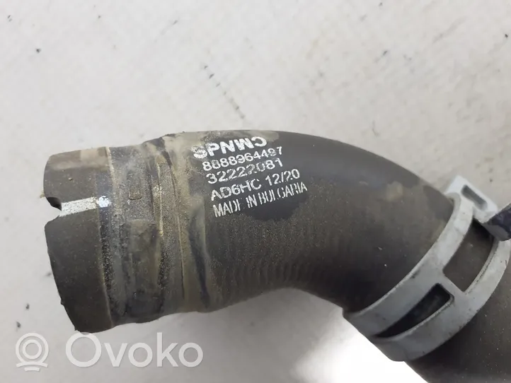 Volvo XC40 Tuyau de liquide de refroidissement moteur 32222081