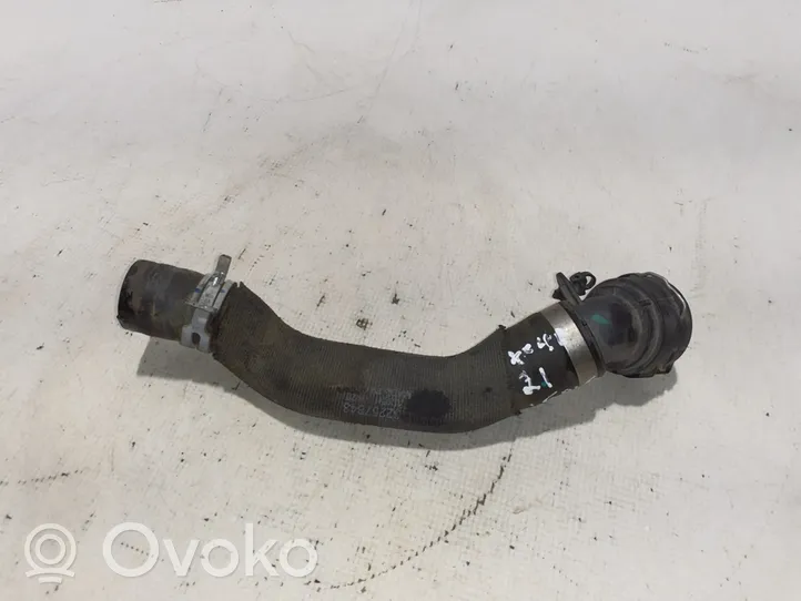 Volvo XC40 Tubo flessibile del liquido di raffreddamento del motore 32257843