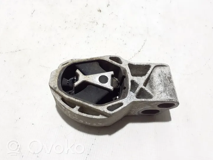 Volvo XC40 Engine mount bracket 32137482