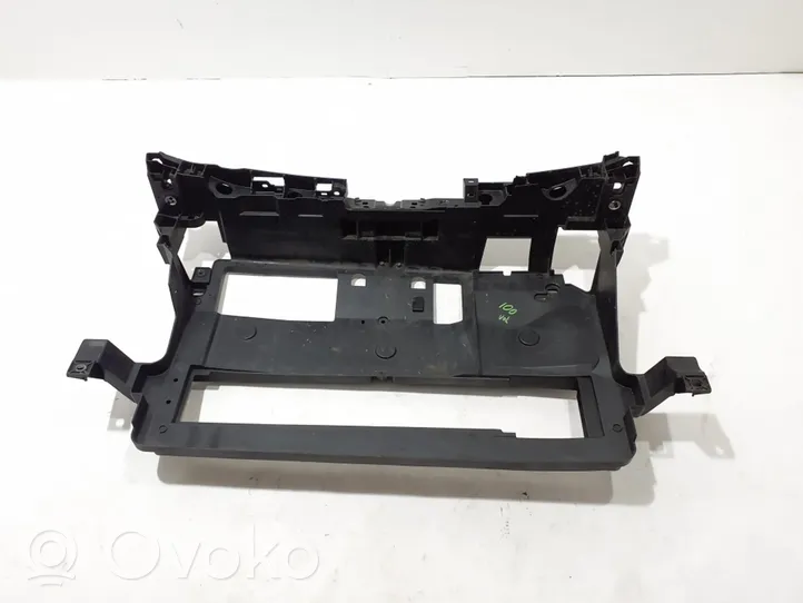 Renault Megane IV Jäähdyttimen kehyksen suojapaneeli 625004996R