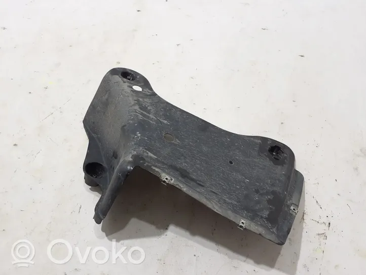 Skoda Kamiq Osłona tylna podwozia pod bagażnik 658825206