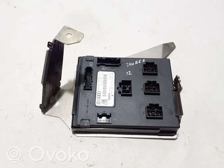 Volkswagen Touareg II Comfort/convenience module 4H0907063BK