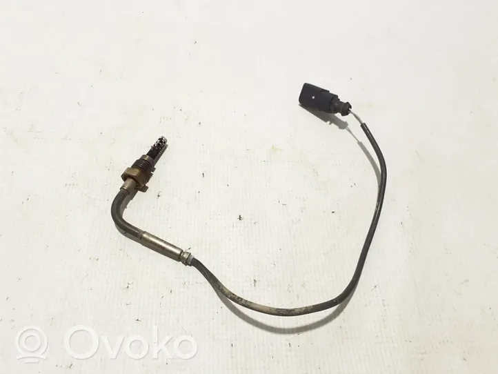 Volkswagen Touareg II Sensore di temperatura dei gas di scarico 057906088A