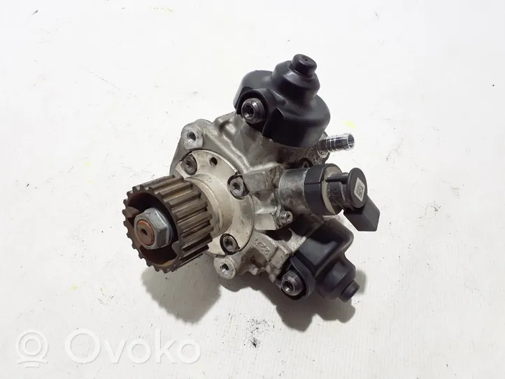 Volkswagen Touareg II Fuel injection high pressure pump 057130755AC