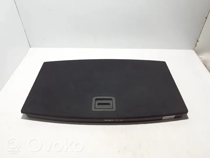 Volkswagen Touareg II Doublure de coffre arrière, tapis de sol 7P6861484A