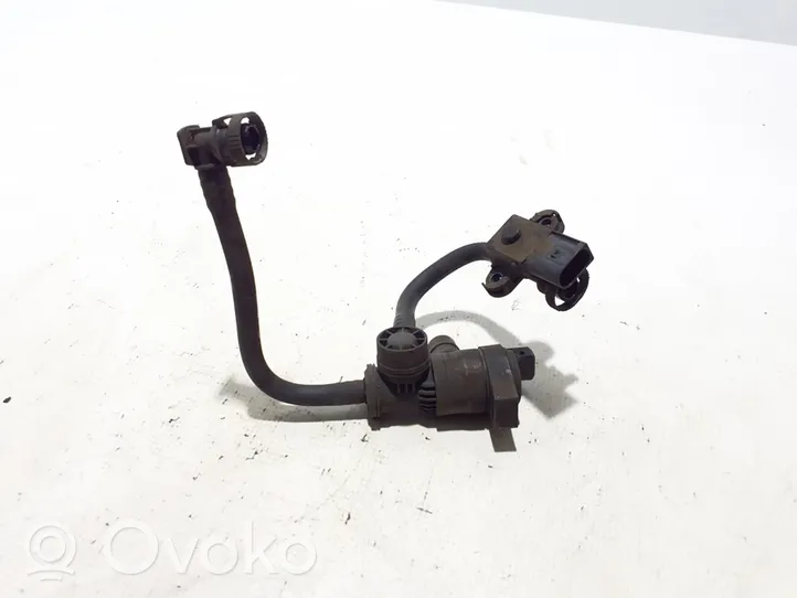 BMW 5 F10 F11 Valve 7636155