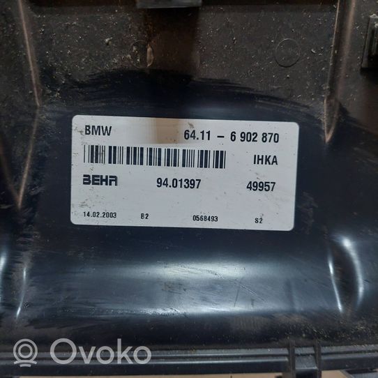 BMW 3 E46 Sisälämmityksen ilmastoinnin korin kokoonpano 64116902870