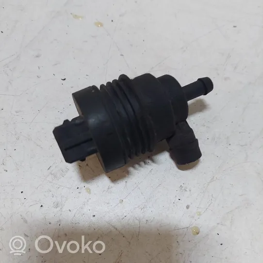 BMW 7 E38 Valve vacuum 1748875